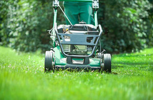 Lawn Mowing Fleckney Leicestershire